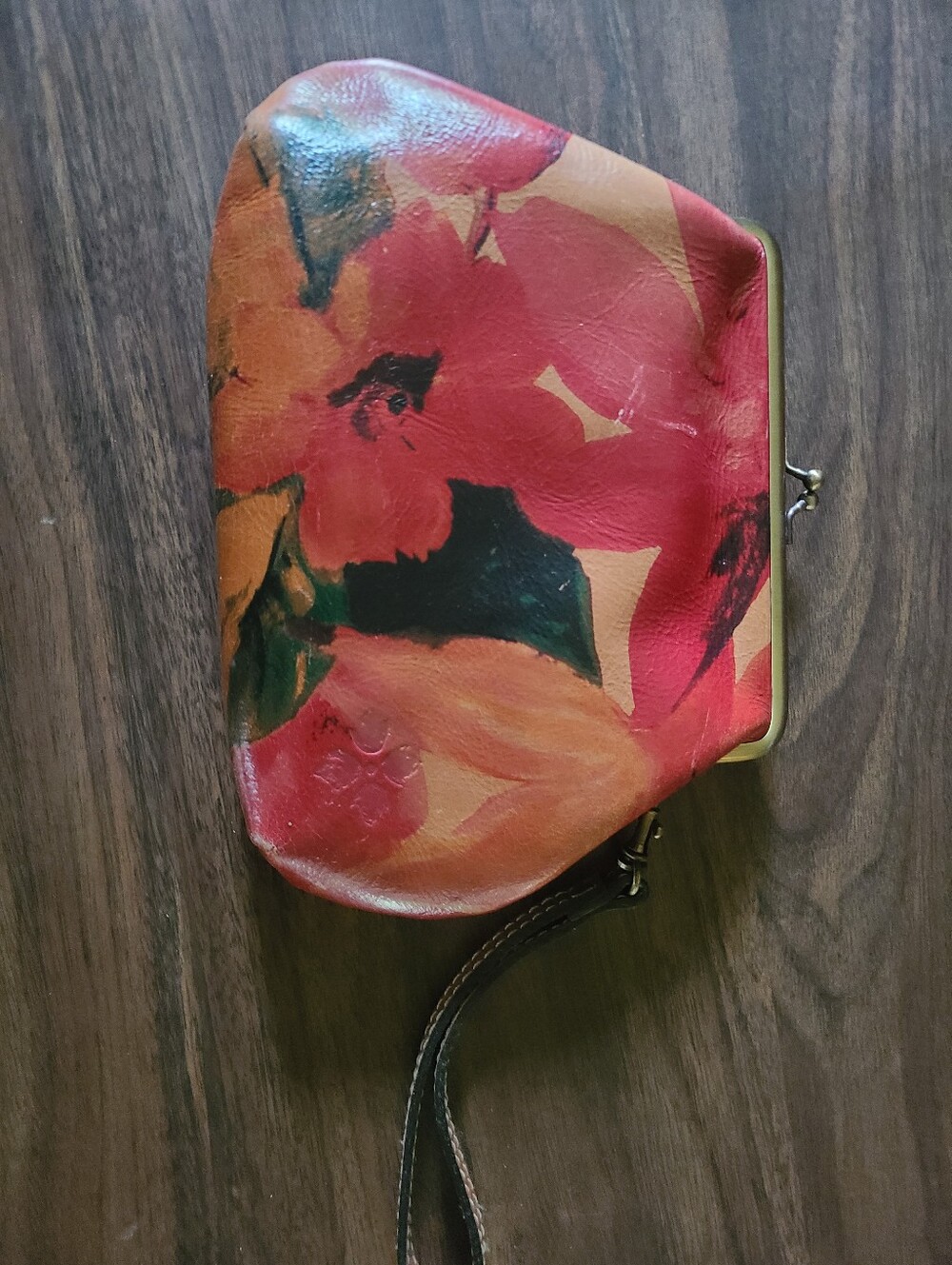 Patricia Nash Savena Winter Bloom Floral Kiss Lock Clutch Wristlet Bag